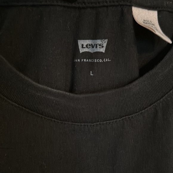 Levi’s Crop Top - Picture 2 of 5